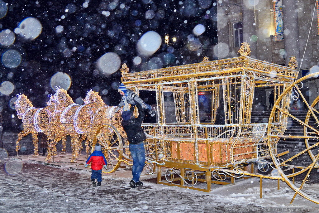 Фантастический Севастополь: снег, огни, Рождество 