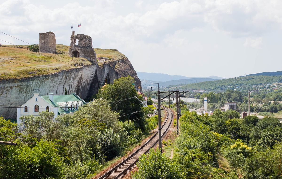 Крым железнодорожный образца 2015 года. 