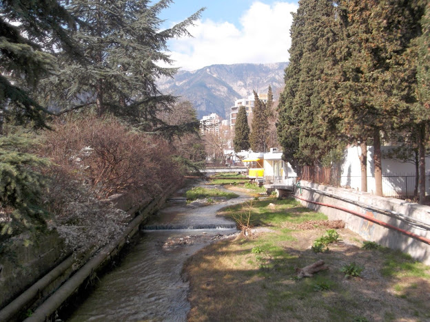 Прощай, Ялта! Прощай, Ялта!