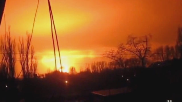 Удар тактической ракеты или... Новости Украины о мощном взрыве в Донецке 