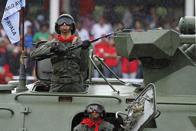 Военный парад в честь Дня независимости Венесуэлы 