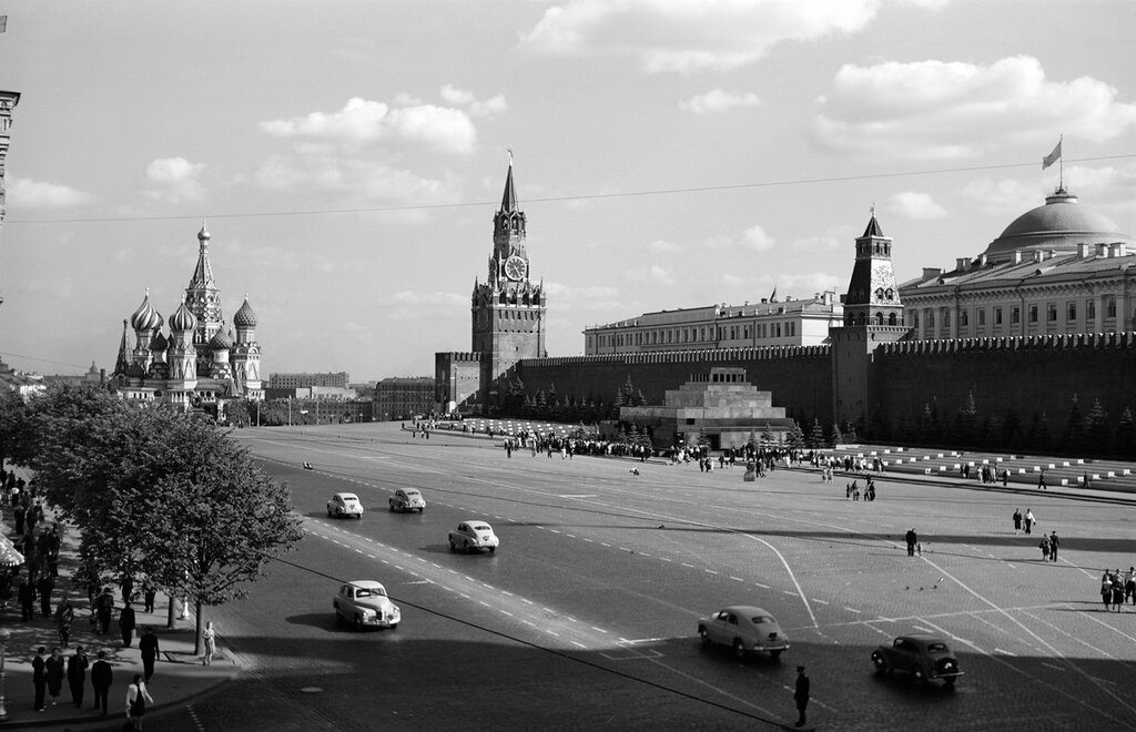  ZAVODFOTO / История городов России в фотографиях: Москва № 66. 1950-е годы. 