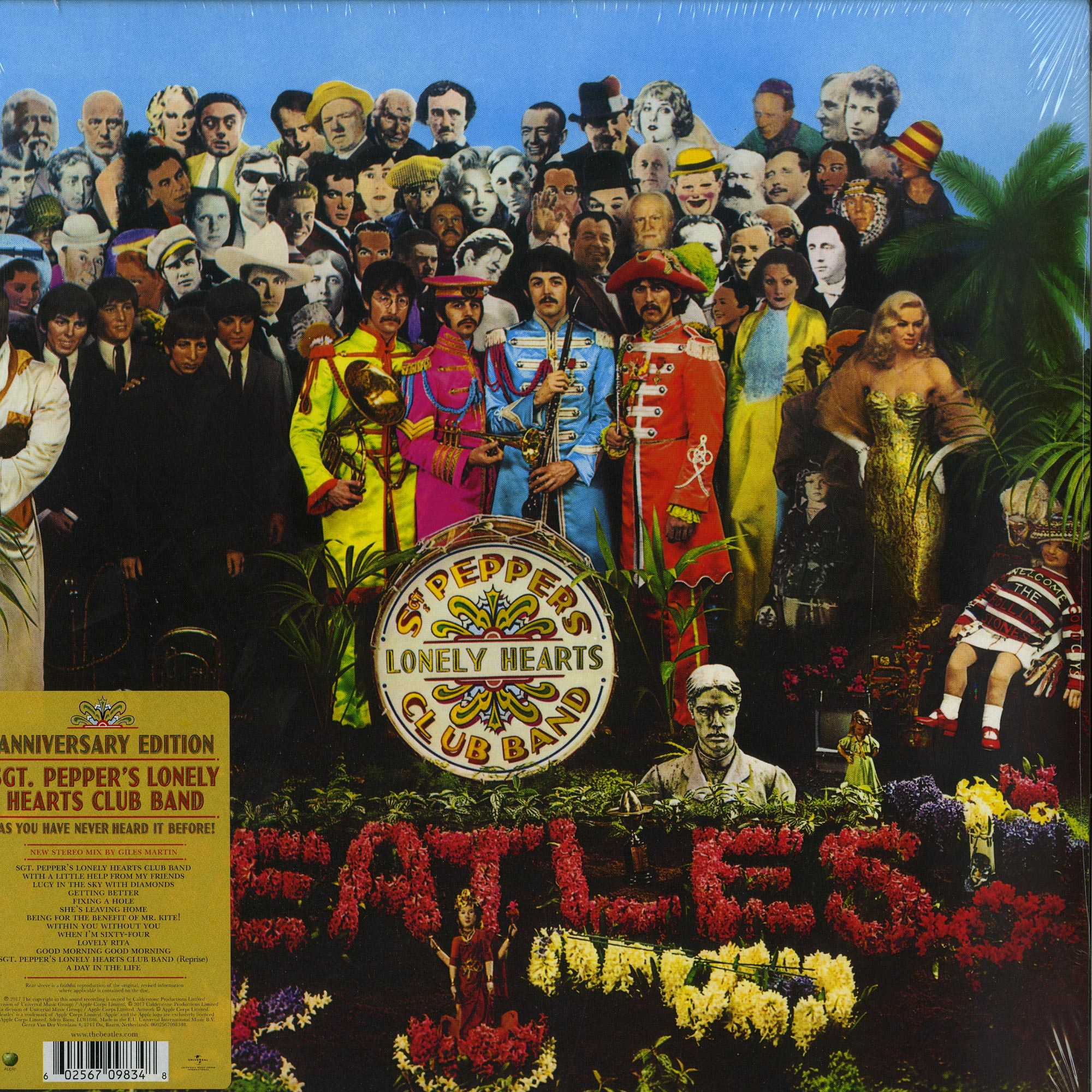 1967: The Beatles выпустили восьмой альбом Sgt. Pepper's Lonely Hearts Club 