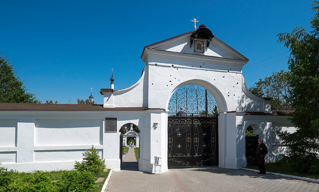 Черноостровский монастырь в Малоярославце DSCF3505.jpg