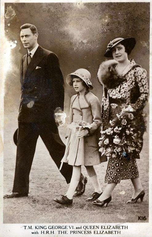  Детские фото членов британской королевской семьи. 