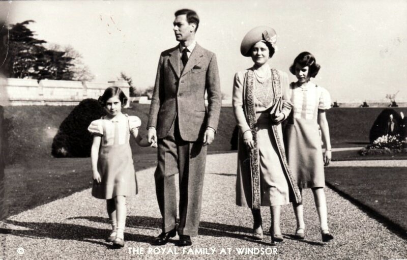  Детские фото членов британской королевской семьи. 