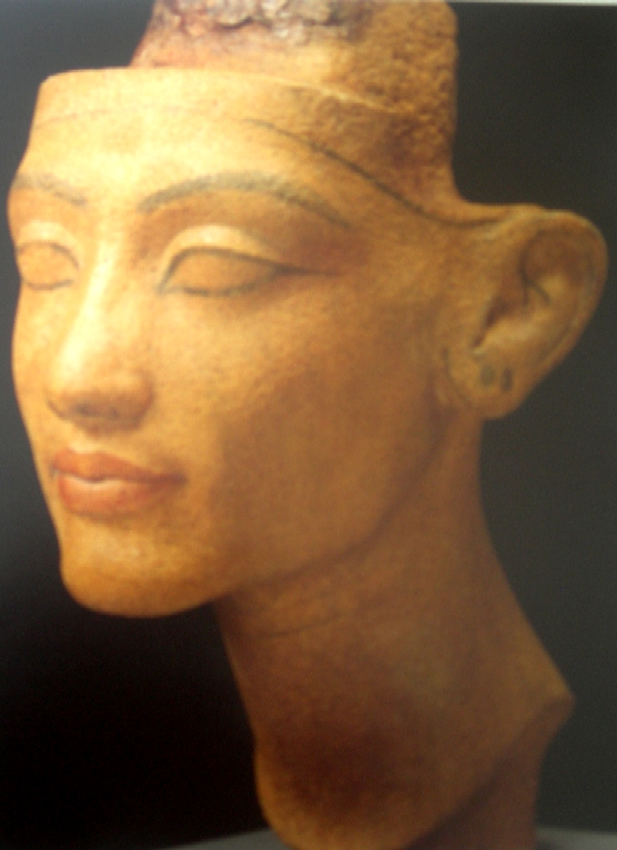 Икона красоты - прекрасная Нефертити 
