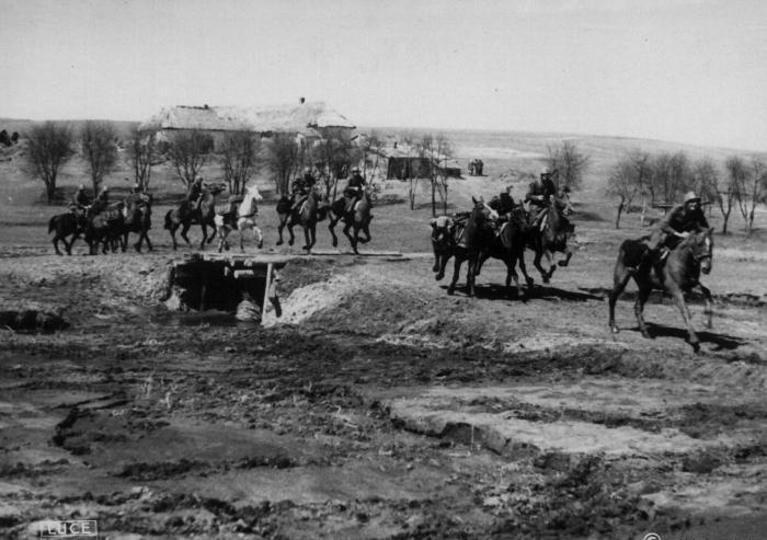 Итальянская кавалерия на Восточном фронте. ( 38 фото ) 43245,6378.jpg