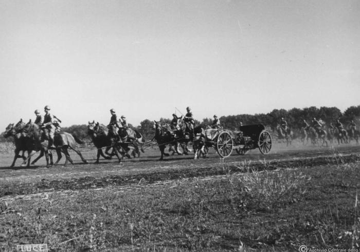 Итальянская кавалерия на Восточном фронте. ( 38 фото ) 48414,6394.jpg
