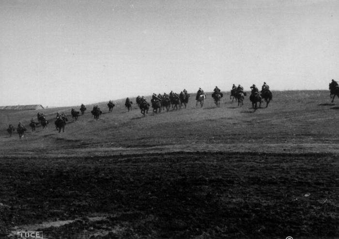 Итальянская кавалерия на Восточном фронте. ( 38 фото ) 43247,6380.jpg