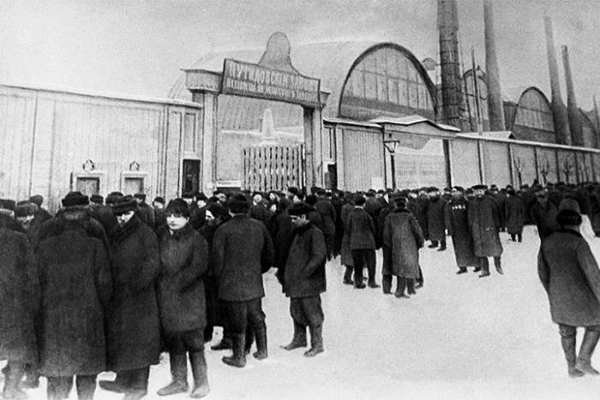Как коммунисты шатали Россию в 1905 году на деньги микадо 