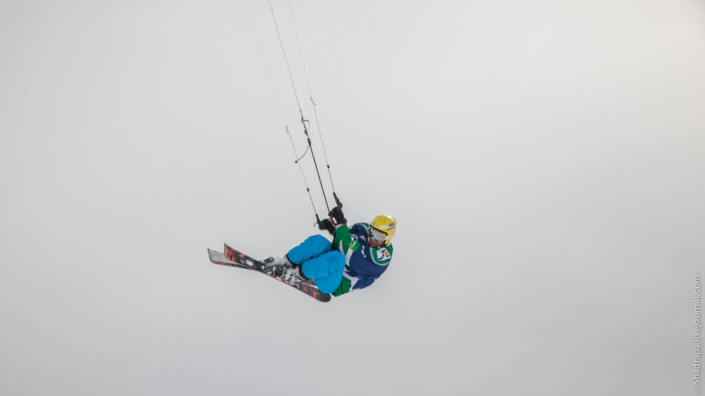 Как летать на лыжах | Кайтбординг 