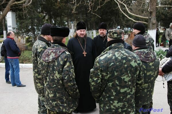 Командующий ВМС Украины покинул штаб в Севастополе ... 