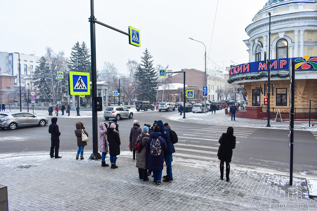 Красноярск: чёрное небо, новая набережная, исторический квартал, красивые 