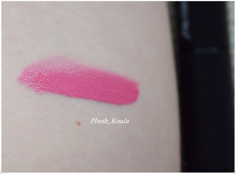  Лаковая помада-блеск Shiseido Lacquer Rouge Lipstick - отзыв, фото, свотчи DSC_0018
