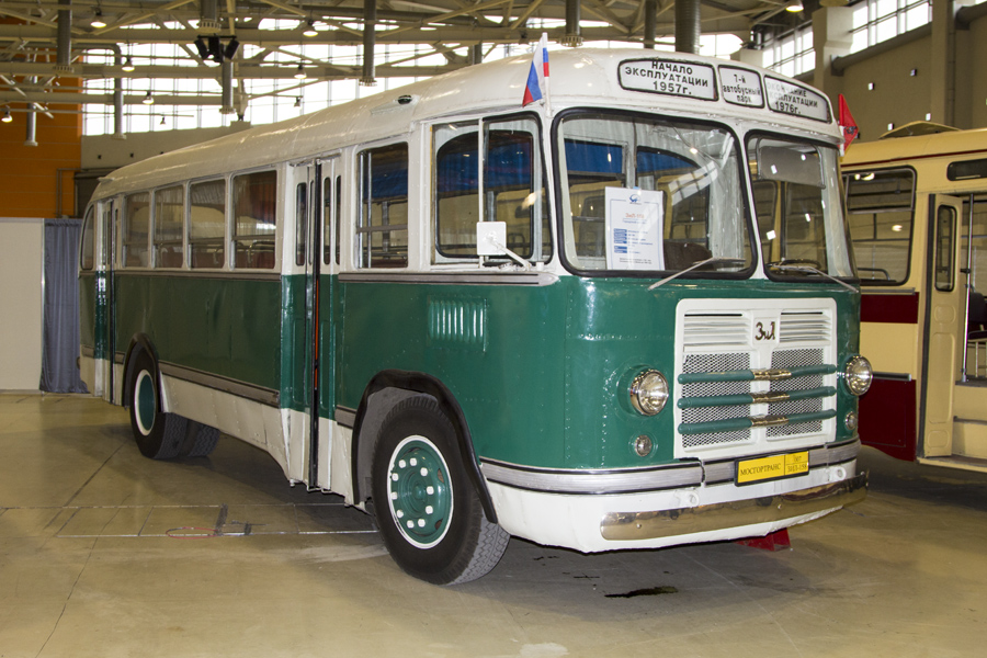  Легендарные городские автобусы СССР на выставке ЭкспоСитиТранс-2014 