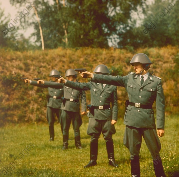 DDR-Volkspolizei/SchieÐ¯Ñbung/Foto 1984 - -