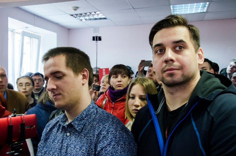 Навальный шагает по стране 