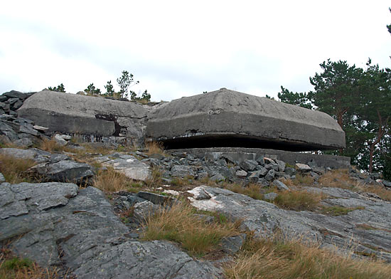 Немецкая гигантомания. Батарея Вара в Норвегии. ( 55 фото ) vara-53.jpg