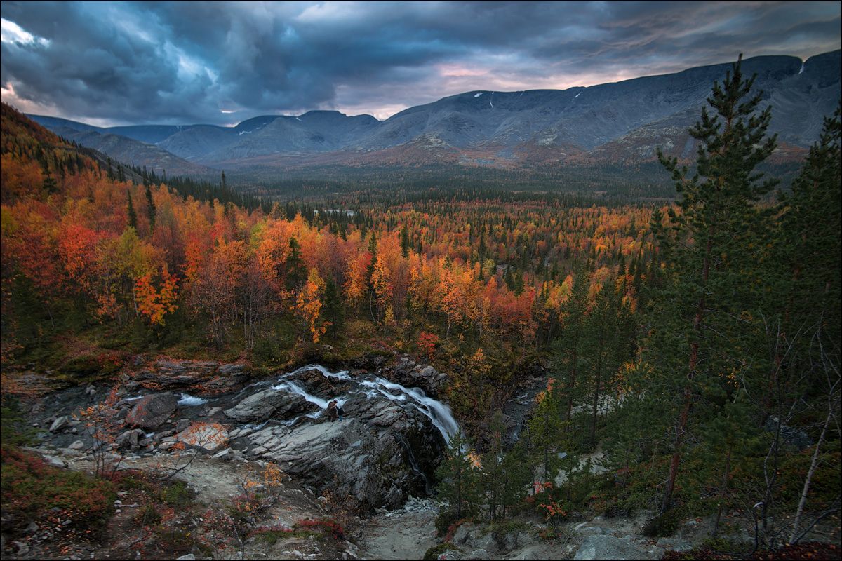 Осенние Хибины - рай для фотогорафов и любителей природных красот. Питерцам на заметку! 