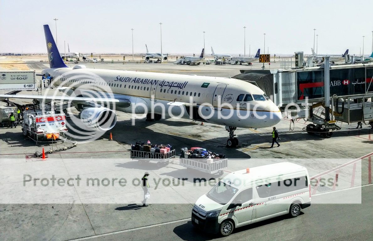 Перелет с авиакомпанией Saudi Arabian Airlines из Джизана в Эр-Рияд 