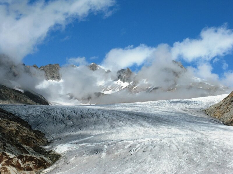 Перевал Фурка: Джеймс Бонд, ледник и паровоз 