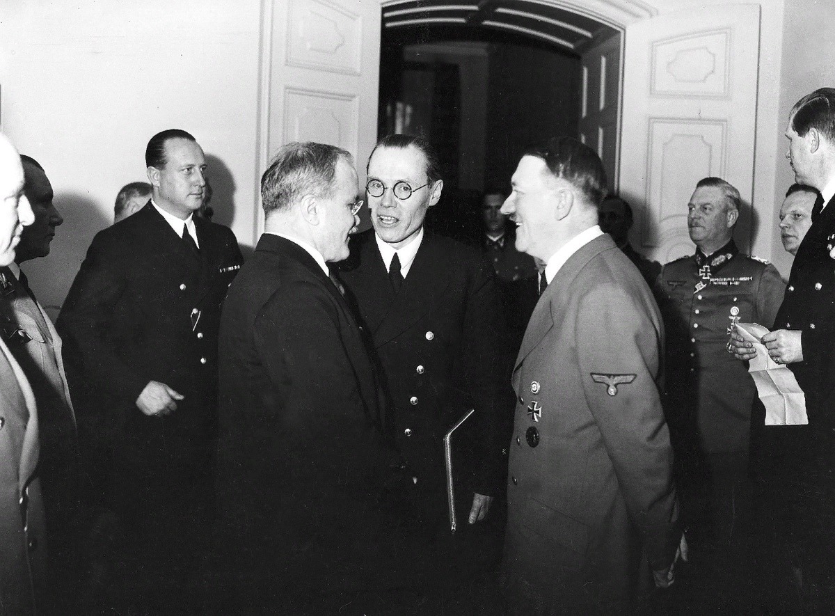 Поездка Молотова в Берлин 12 ноября 1940 г.: ошибки и последствия 