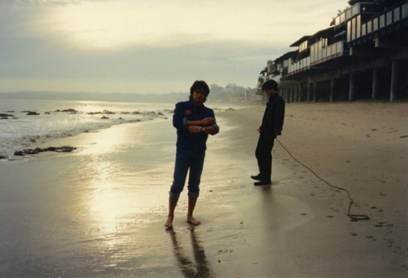 Поездка Виктора Цоя и Юрия Каспаряна в США к Джоанне Стингрей. 1989 год. 