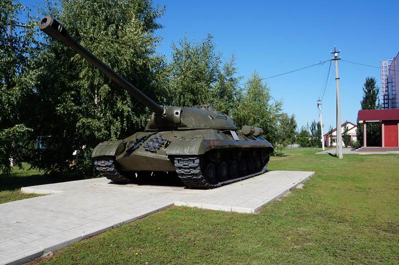 Поселок Благовещенка. Парк и озеро Поселок Благовещенка. Парк и озеро