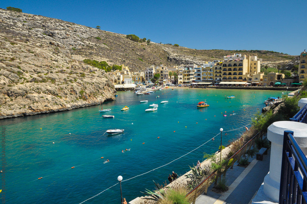Про водоплавающих мопсов из Шленди на острове Гозо (Мальта) Xlendi-(17).jpg