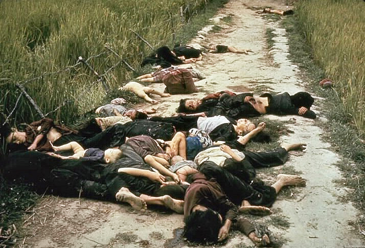 Сайгонские хроники - 2. ( 50 фото ) 18+ My_Lai_massacre.jpg
