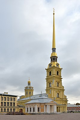 шпиль Петропавловского собора 