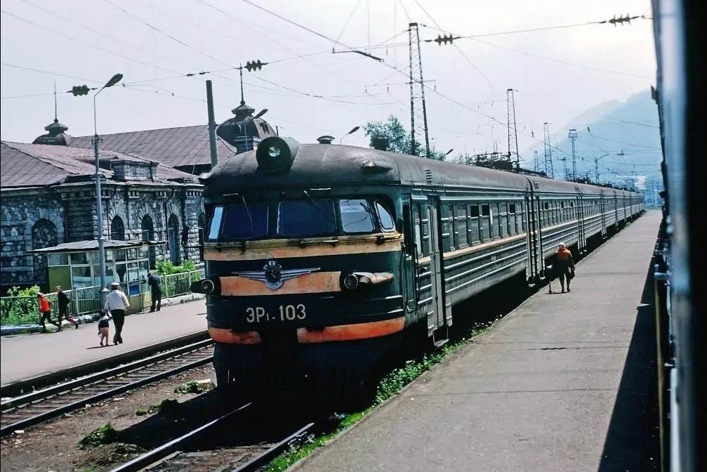 Слюдянка. Пятьдесят оттенков серого Слюдянка. Пятьдесят оттенков серого