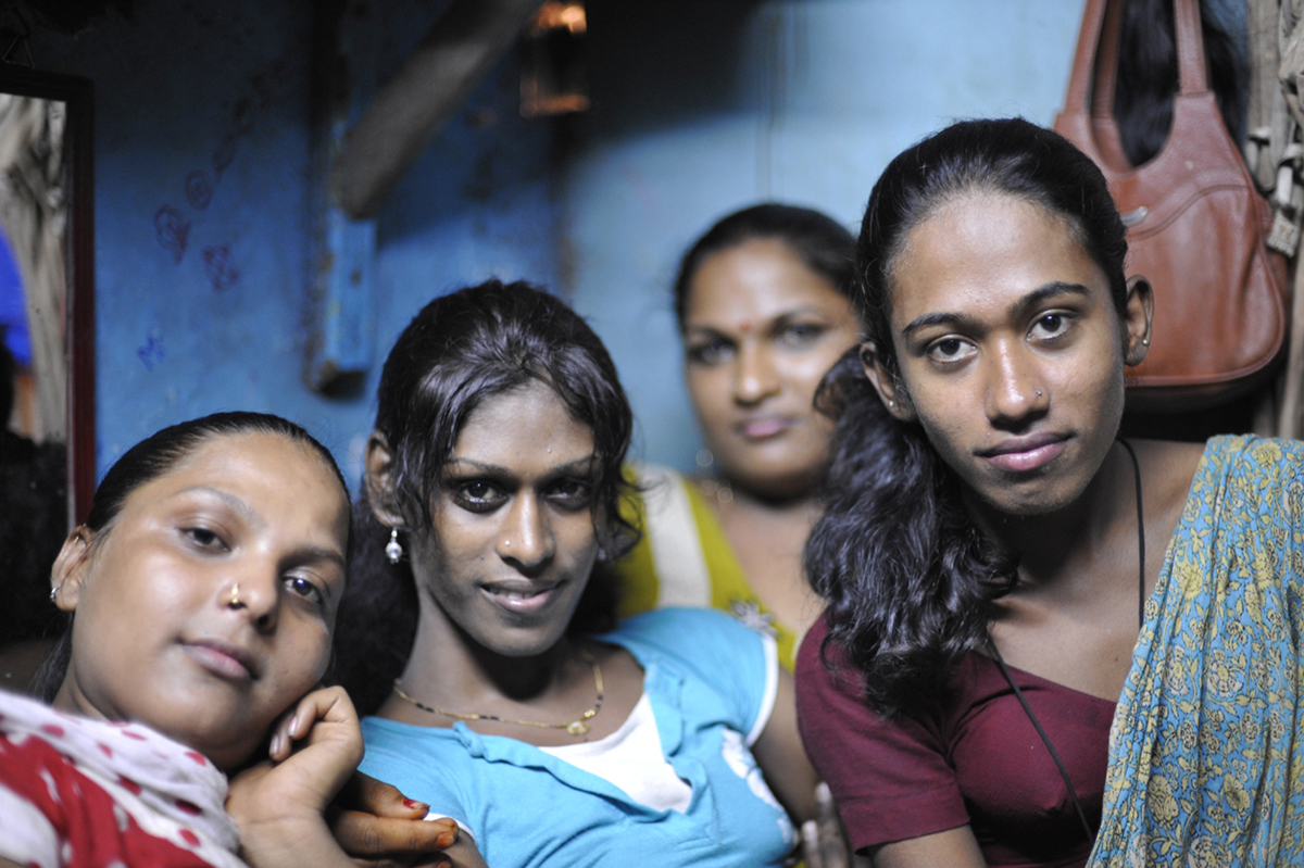 В Индии на меня напали трансвеститы... 