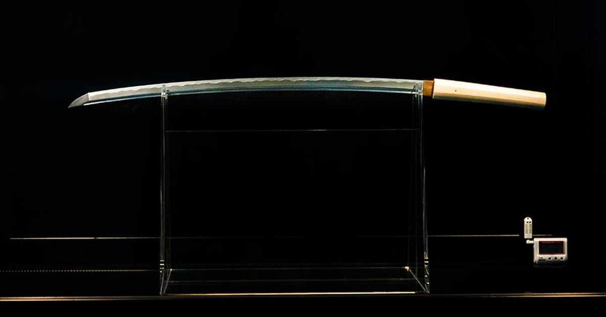 Японский меч Tentetsutou (“Sword of Heaven”) выкованный из метеорита 