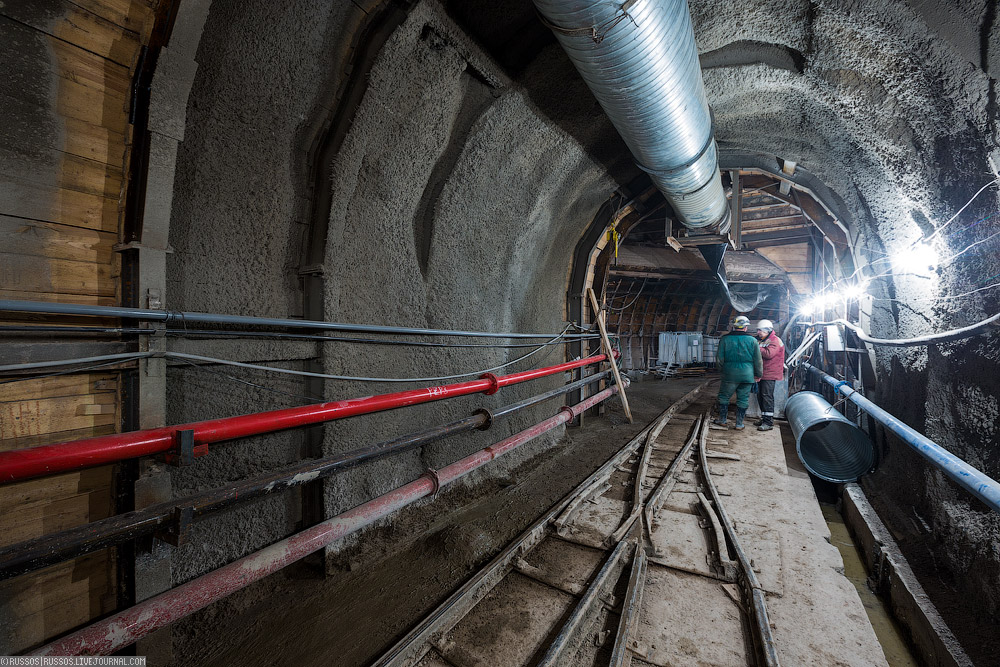 За три года в Москве построят 40 новых станций метро 